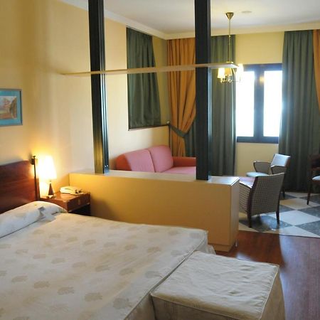 Hotel Puerto De Las Nieves Агаете Екстер'єр фото