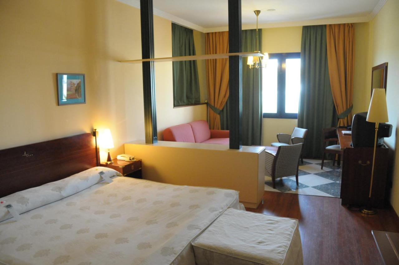 Hotel Puerto De Las Nieves Агаете Екстер'єр фото